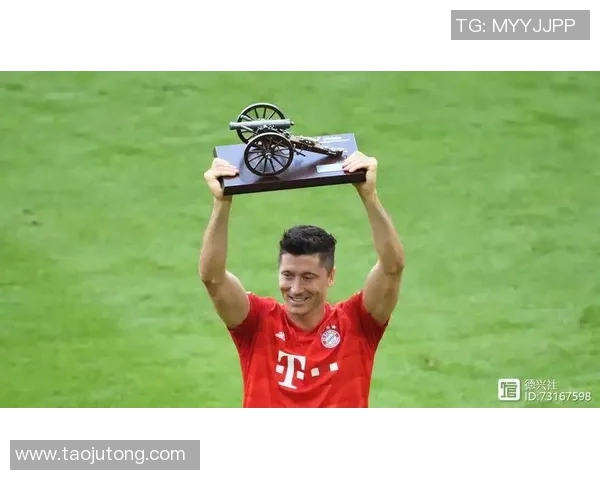 怪物足球球星逆天崛起震撼赛场再掀绿茵狂潮